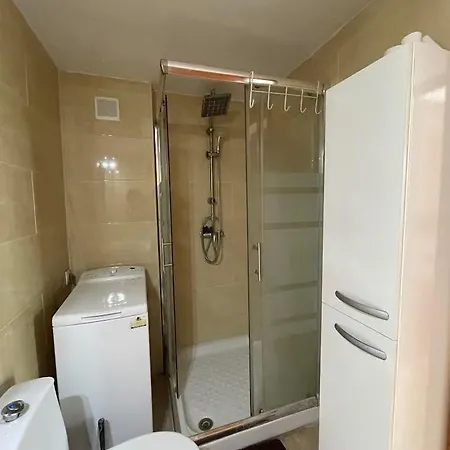 Apartment Piso Reformado Con Terraza, Piscina, 3 Minutos De Playa De Fenals Lloret de Mar