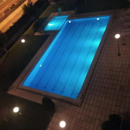 Apartment Piso Reformado Con Terraza, Piscina, 3 Minutos De Playa De Fenals *